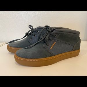 Skechers boys youth size 6 sneaker boot
